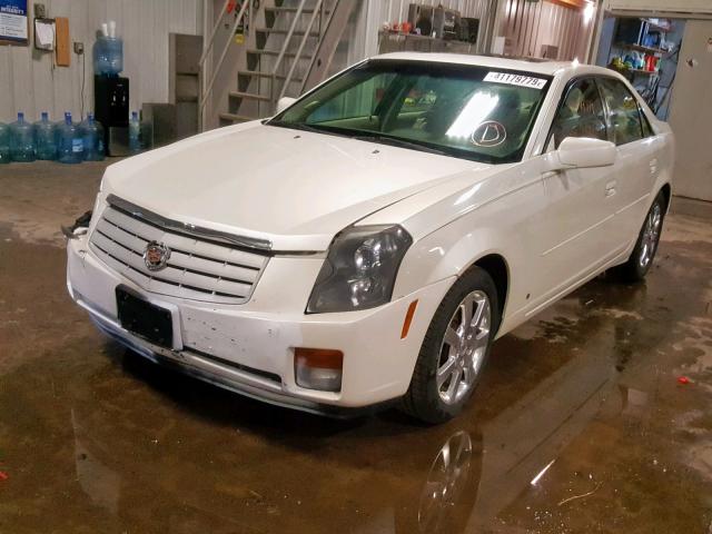 1G6DP577170197156 - 2007 CADILLAC CTS HI FEA WHITE photo 2