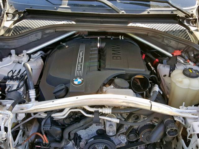 5UXKU2C3XH0U29445 - 2017 BMW X6 XDRIVE3 WHITE photo 7