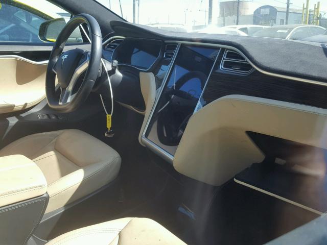 5YJSA1E26FF120191 - 2015 TESLA MODEL S GRAY photo 5