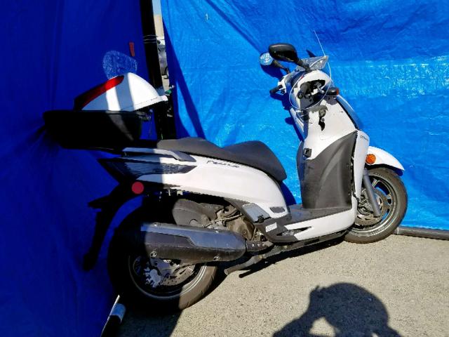 RFBBFM296GB440137 - 2016 KYMCO USA INC PEOPLE GT WHITE photo 4