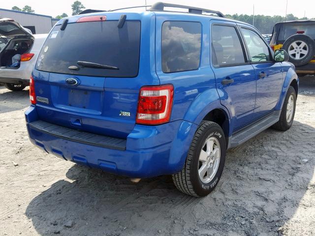 1FMCU9DG8CKA70430 - 2012 FORD ESCAPE XLT BLUE photo 4