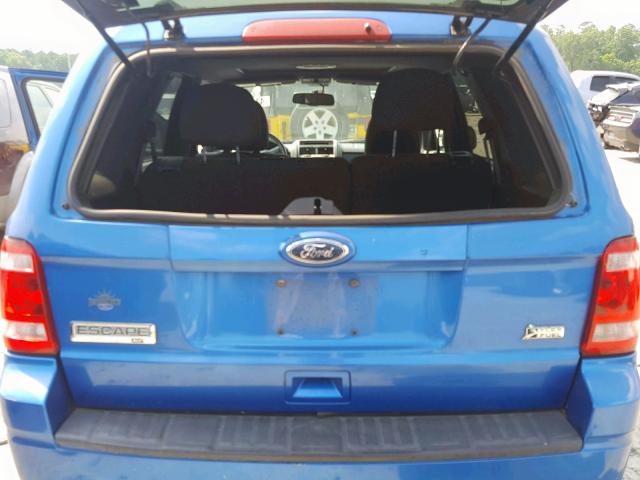 1FMCU9DG8CKA70430 - 2012 FORD ESCAPE XLT BLUE photo 9