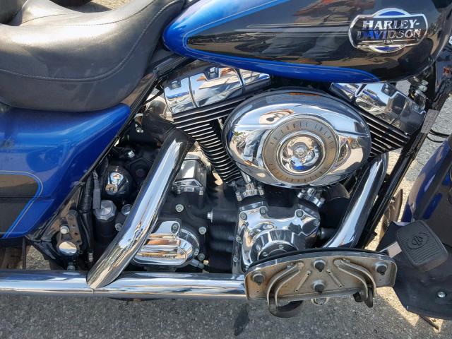 1HD1FC4188Y640573 - 2008 HARLEY-DAVIDSON FLHTCUI BLUE photo 7