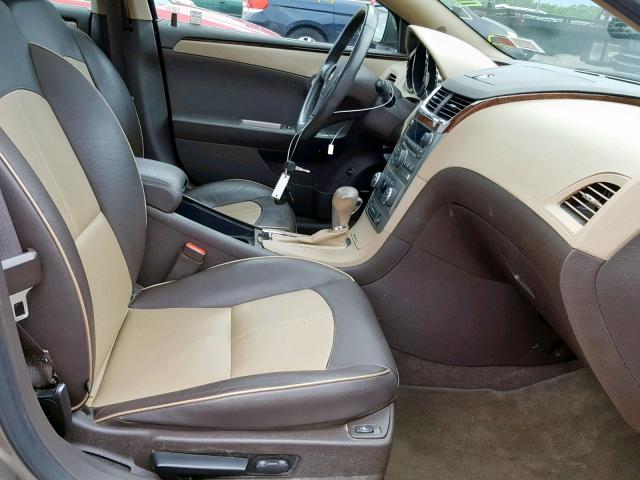 1G1ZE5E18BF262087 - 2011 CHEVROLET MALIBU LTZ 灰色 照片 5