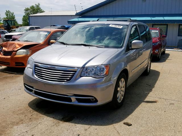 2C4RC1BG6FR717869 - 2015 CHRYSLER TOWN & COU TAN photo 2