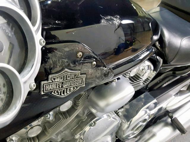 1HD1HPH12DC810011 - 2013 HARLEY-DAVIDSON VRSCF VROD BLACK photo 16