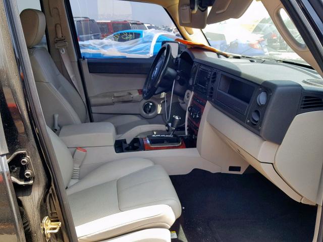 1J8HH58N46C140335 - 2006 JEEP COMMANDER BLACK photo 5