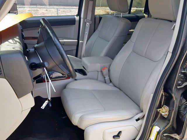 1J8HH58N46C140335 - 2006 JEEP COMMANDER BLACK photo 9