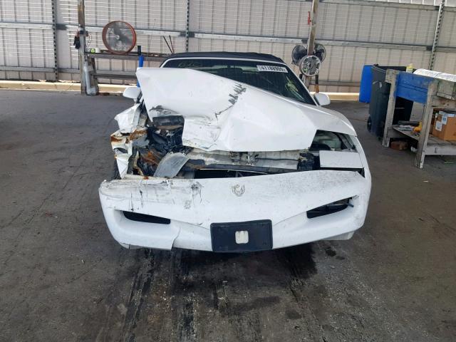 1G2FS33E1NL220271 - 1992 PONTIAC FIREBIRD WHITE photo 9