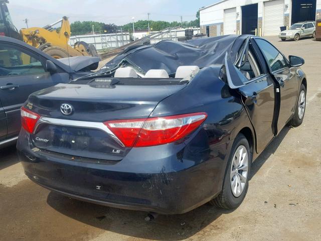 4T4BF1FK8FR451072 - 2015 TOYOTA CAMRY LE GRAY photo 4