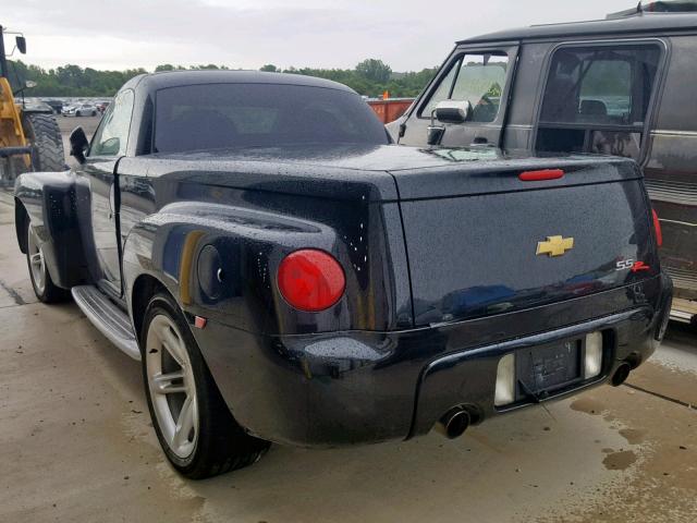 1GCES14P44B107172 - 2004 CHEVROLET SSR BLACK photo 3