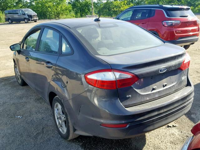 3FADP4BJXJM126154 - 2018 FORD FIESTA SE GRAY photo 3