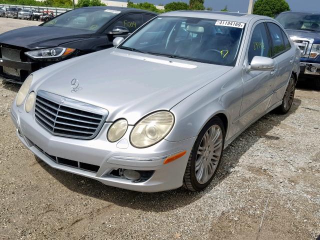 WDBUF56X38B258710 - 2008 MERCEDES-BENZ E 350 SILVER photo 2