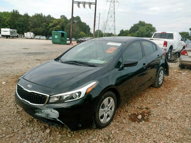 3KPFK4A79HE102388 - 2017 KIA FORTE LX BLACK photo 2