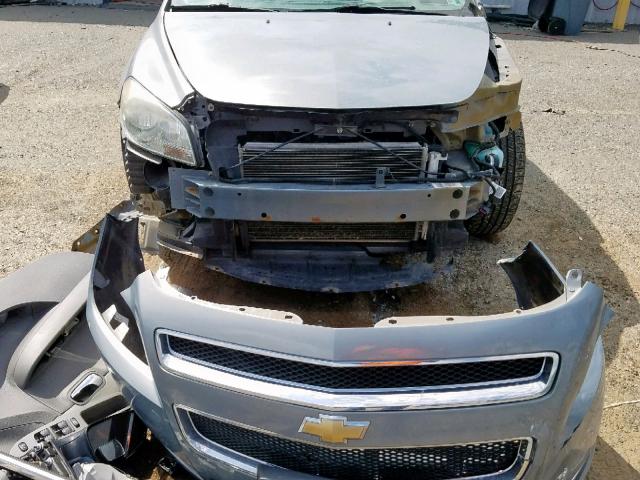 1G1ZH57B894265168 - 2009 CHEVROLET MALIBU 1LT BLUE photo 9