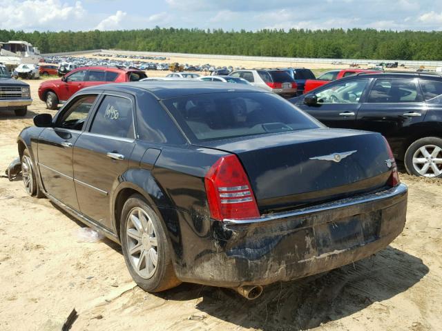 2C3AA63H35H530976 - 2005 CHRYSLER 300C BLACK photo 3