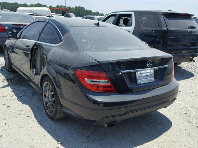 WDDGJ4HB0CF900283 - 2012 MERCEDES-BENZ C 250 BLACK photo 3