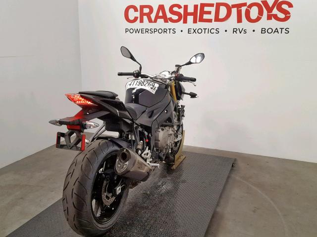 WB10D6200KZ762471 - 2019 BMW S 1000 R BLACK photo 17