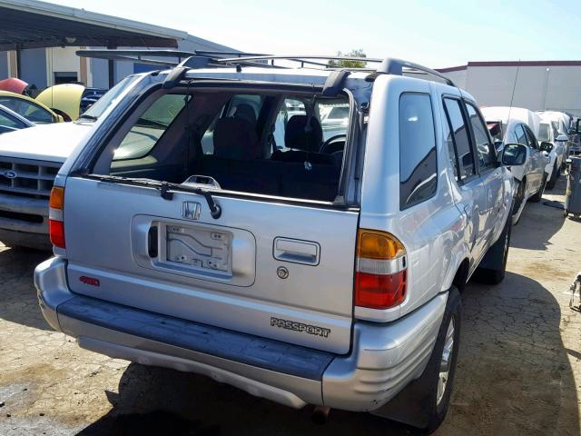 4S6DM58W6Y4411812 - 2000 HONDA PASSPORT E SILVER photo 4