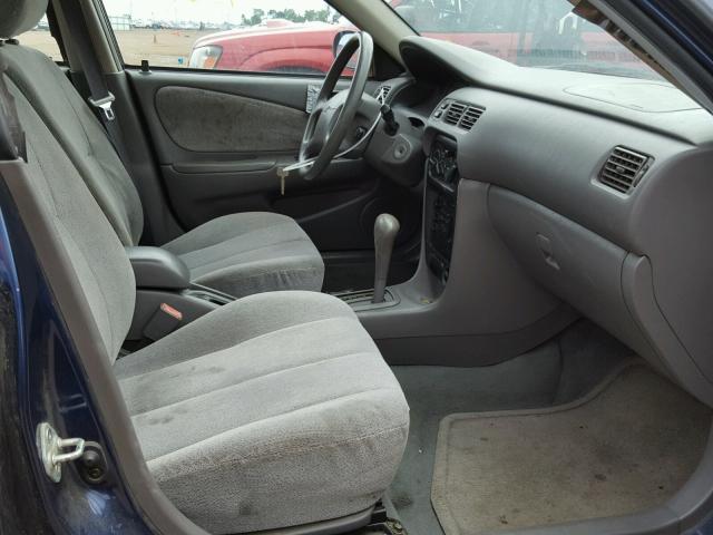 1Y1SK5287WZ443653 - 1998 CHEVROLET GEO PRIZM 蓝色 照片 5