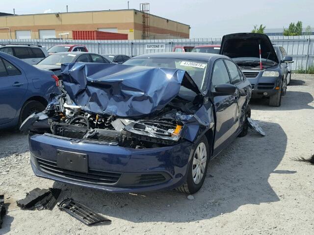 3VW2K7AJ9DM429396 - 2013 VOLKSWAGEN JETTA BASE BLUE photo 2