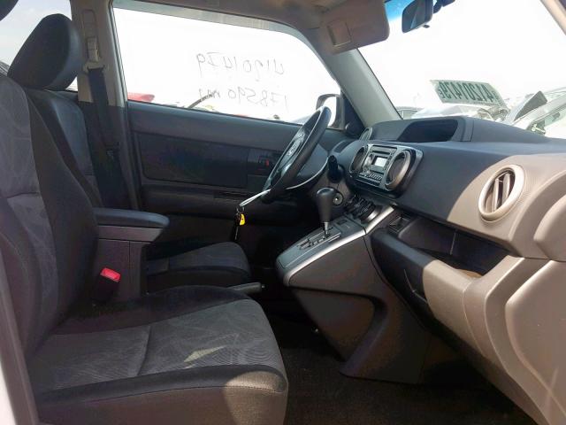 JTLZE4FE0B1129036 - 2011 TOYOTA SCION XB 白色 照片 5