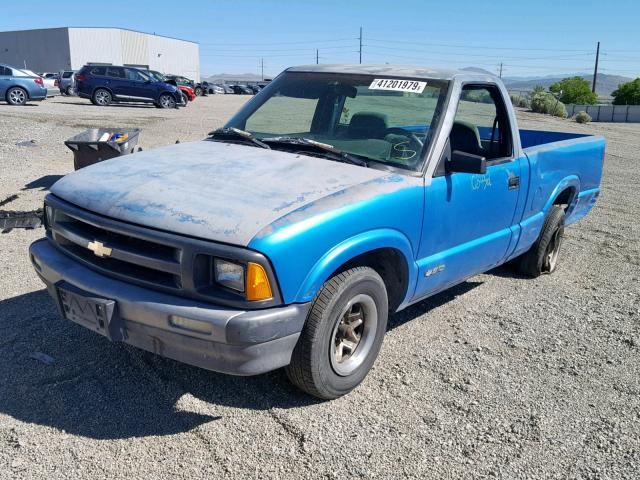 1GCCS1444R8242105 - 1994 CHEVROLET S TRUCK S1 BLUE photo 2