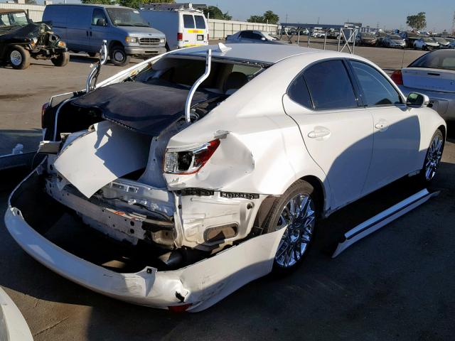 JTHBE5C28A5024554 - 2010 LEXUS IS 350 WHITE photo 4