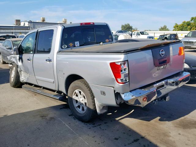 1N6AA07B54N572681 - 2004 NISSAN TITAN SILVER photo 3