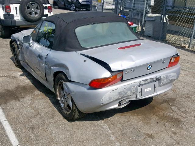 4USCH7325TLB66557 - 1996 BMW Z3 1.9 SILVER photo 3