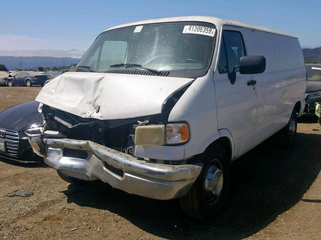 2B7KB31Z6RK171848 - 1994 DODGE RAM VAN B3 WHITE photo 2