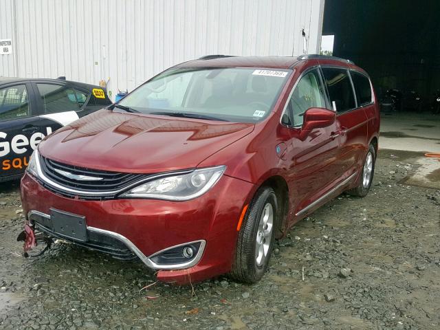 2C4RC1L78JR169316 - 2018 CHRYSLER PACIFICA H RED photo 2