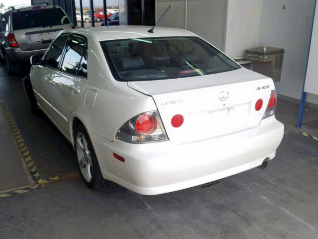 JTHBD192220060533 - 2002 LEXUS IS 300 WHITE photo 3