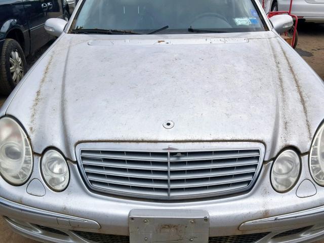 WDBUF65J43A119798 - 2003 MERCEDES-BENZ E 320 SILVER photo 7