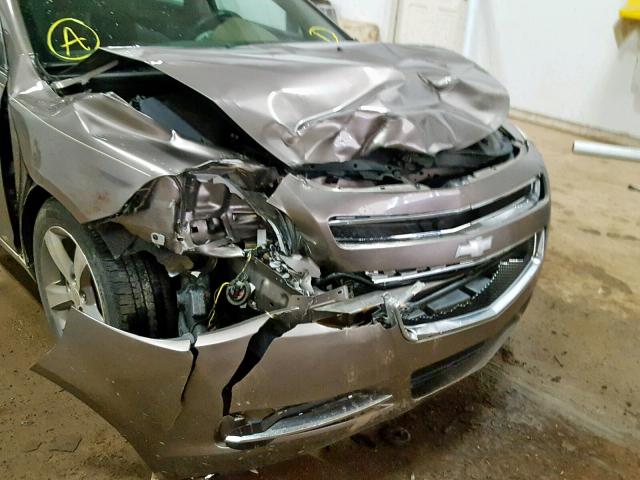 1G1ZC5E0XCF212550 - 2012 CHEVROLET MALIBU 1LT 灰色 照片 9