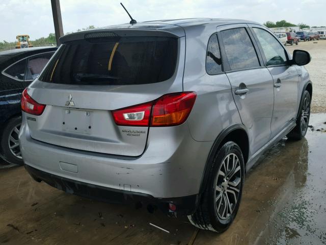 JA4AP3AU3GZ029799 - 2016 MITSUBISHI OUTLANDER SILVER photo 4