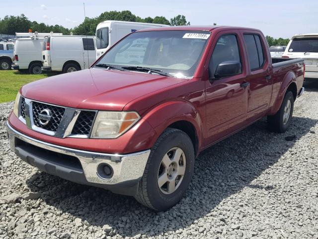 1N6AD09U77C456520 - 2007 NISSAN FRONTIER C BURGUNDY photo 2