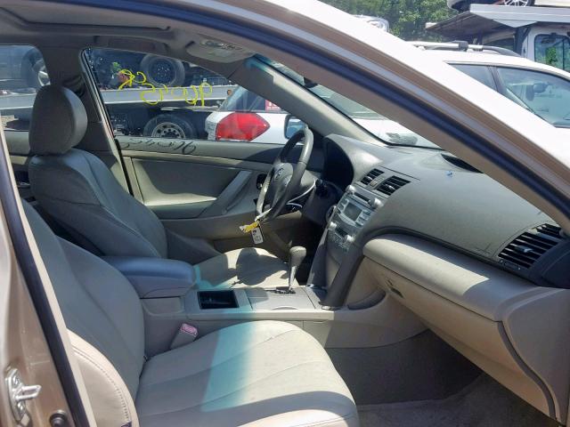 4T1BB46K88U053256 - 2008 TOYOTA CAMRY HYBR GOLD photo 5