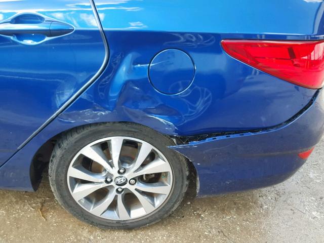 KMHCT4AE2HU324895 - 2017 HYUNDAI ACCENT SE BLUE photo 9