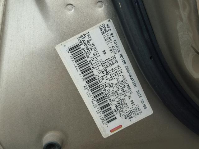 JT6HF10U9Y0097812 - 2000 LEXUS RX 300 GOLD photo 10