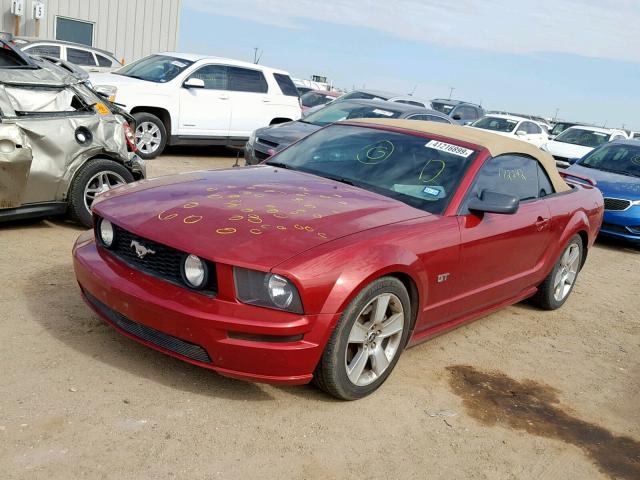 1ZVHT85H565184531 - 2006 FORD MUSTANG GT BURGUNDY photo 2