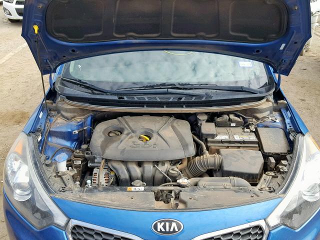 KNAFX4A88E5086182 - 2014 KIA FORTE EX BLUE photo 7