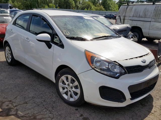 KNADM5A3XD6169437 - 2013 KIA RIO LX WHITE photo 1