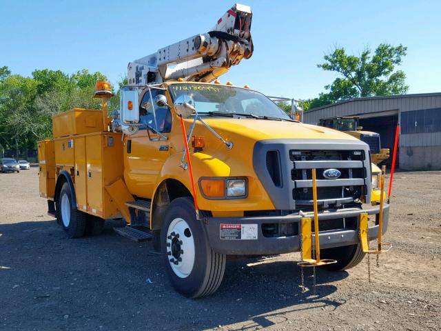 3FRXF7FD1AV270334 - 2010 FORD F750 SUPER YELLOW photo 1