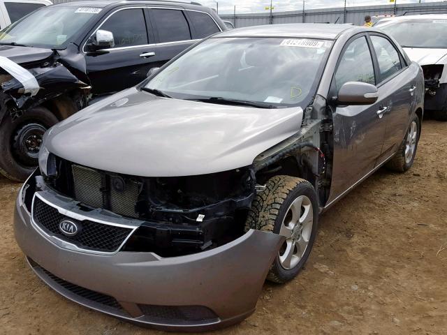 KNAFU4A22A5264361 - 2010 KIA FORTE EX SILVER photo 2