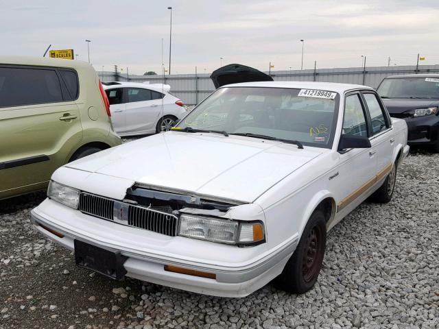 1G3AG55M6R6409302 - 1994 OLDSMOBILE CUTLASS CI WHITE photo 2