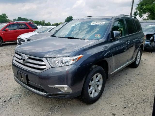 5TDBK3EH9DS273749 - 2013 TOYOTA HIGHLANDER GRAY photo 2