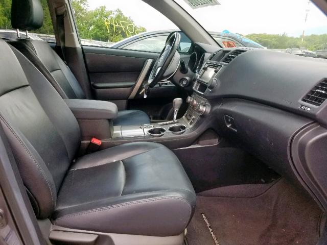 5TDBK3EH9DS273749 - 2013 TOYOTA HIGHLANDER GRAY photo 5