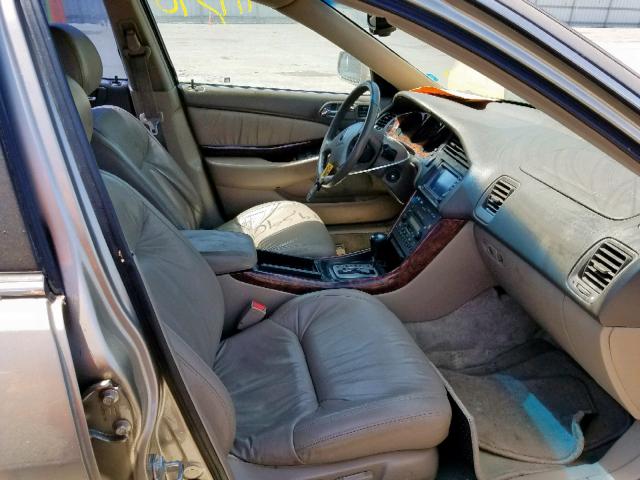 19UUA56793A078387 - 2003 ACURA 3.2TL GOLD photo 5