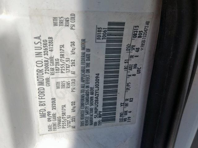 5LMPU28A2YLJ03094 - 2000 LINCOLN NAVIGATOR 白色 照片 10